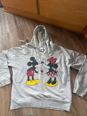 Disney Light Gray Pullover Hoodie size medium